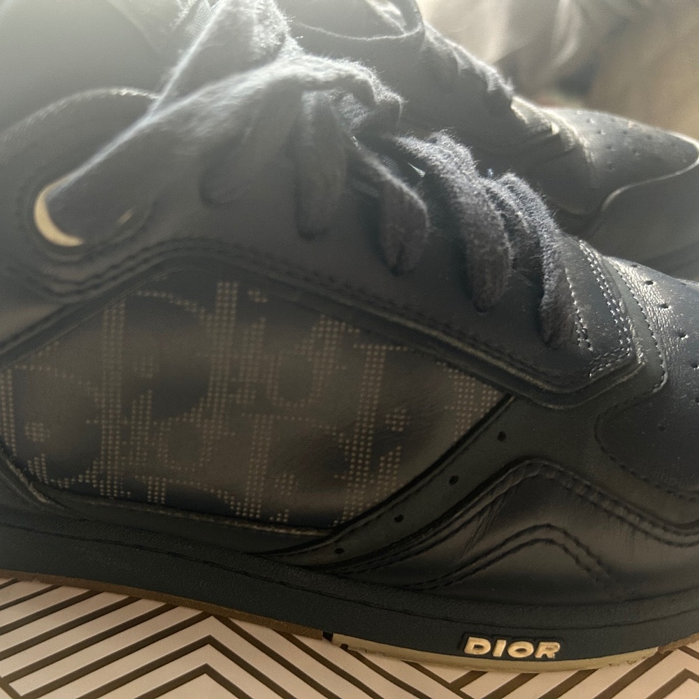 Men’s blue Christian Dior sneakers size 8.5 pre owned